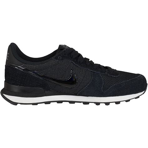 nike internationalist schwarz angezogen|Women's Nike® Internationalist sneakers .